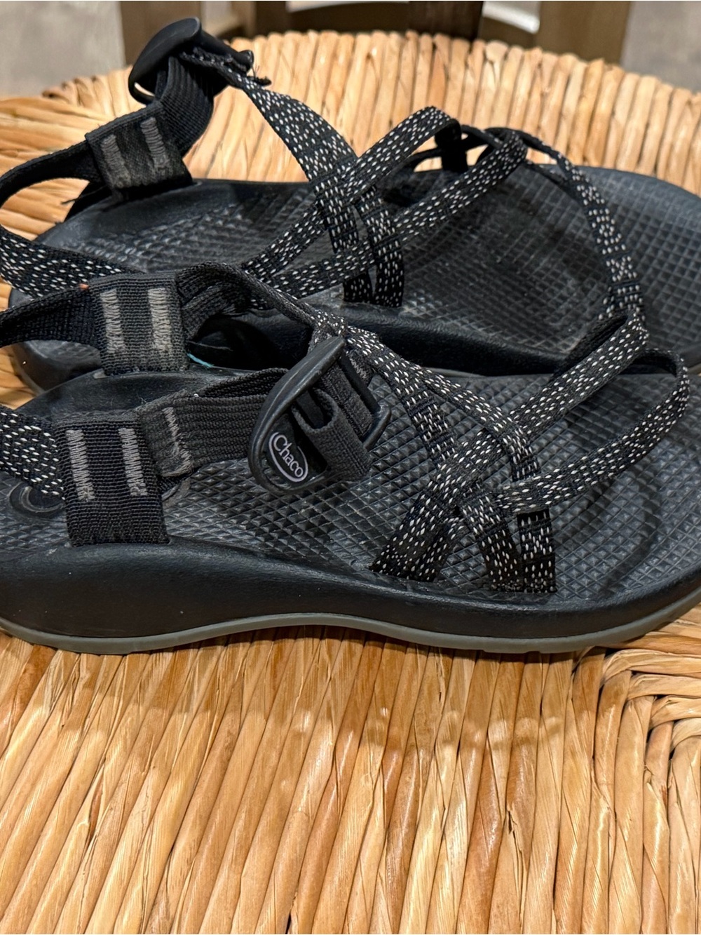 Girl’s Chacos
